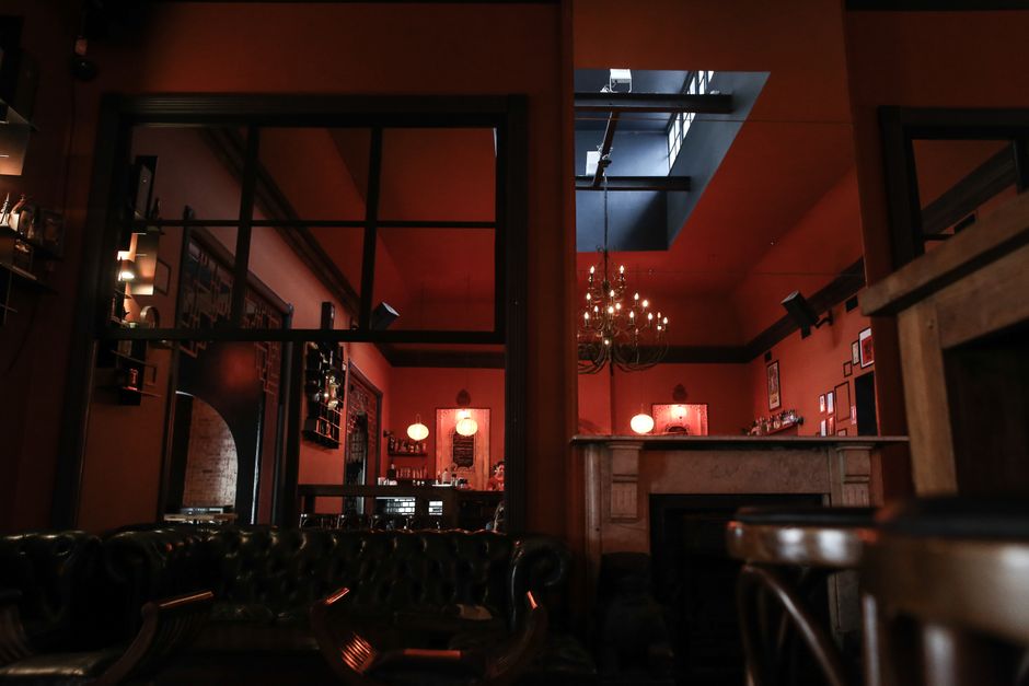 Mestre da Cerveja | Craft Beer & Sports Bar Ambiente Íntimo & Mesas